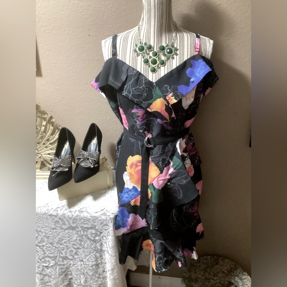 City Chic Floral Off-Shoulder Dress - Picture 2 of 15